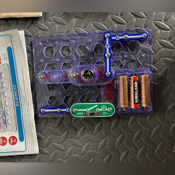 Two SnapCircuit kits in great condition, for every curious child out there - Picture 4 of 5